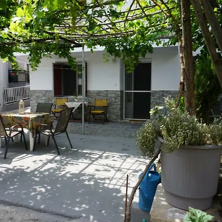 Anastasia' S Apartament Neos Marmaras